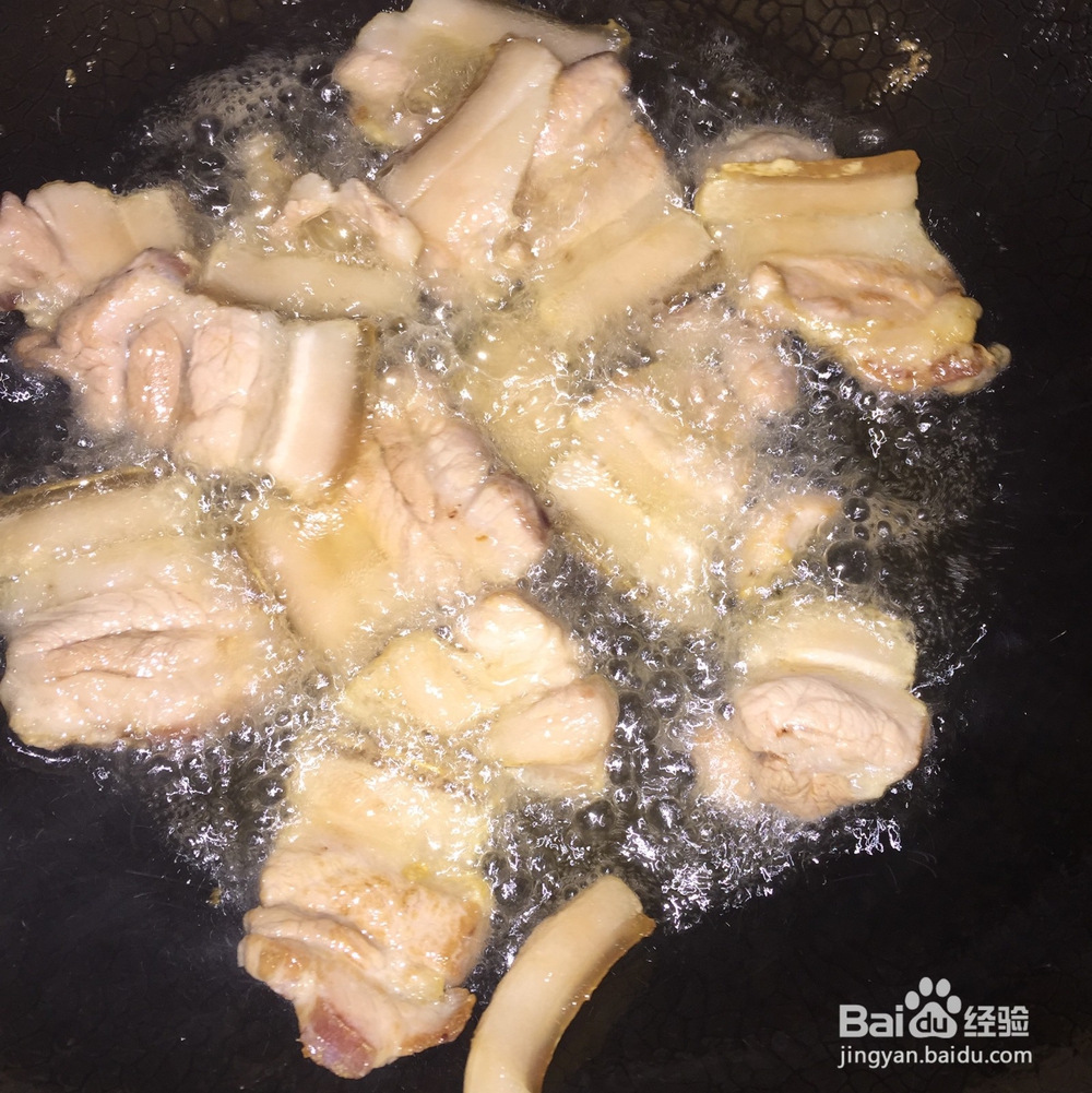 蚝油五花肉片炒四季豆