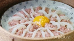健康养生佳品莲藕蒸肉的做法
