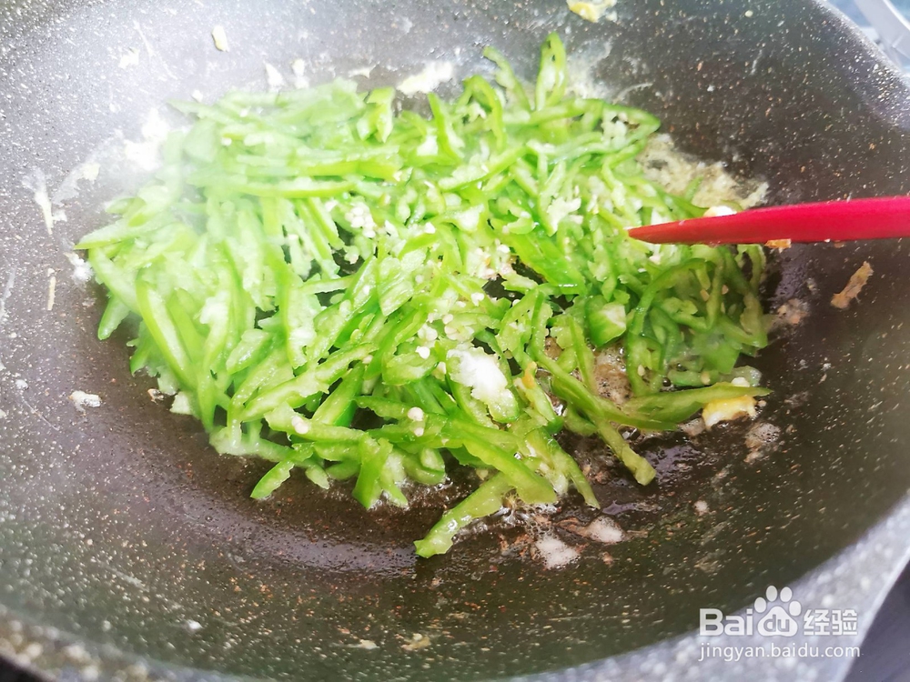 青椒炒鸡蛋制作方法