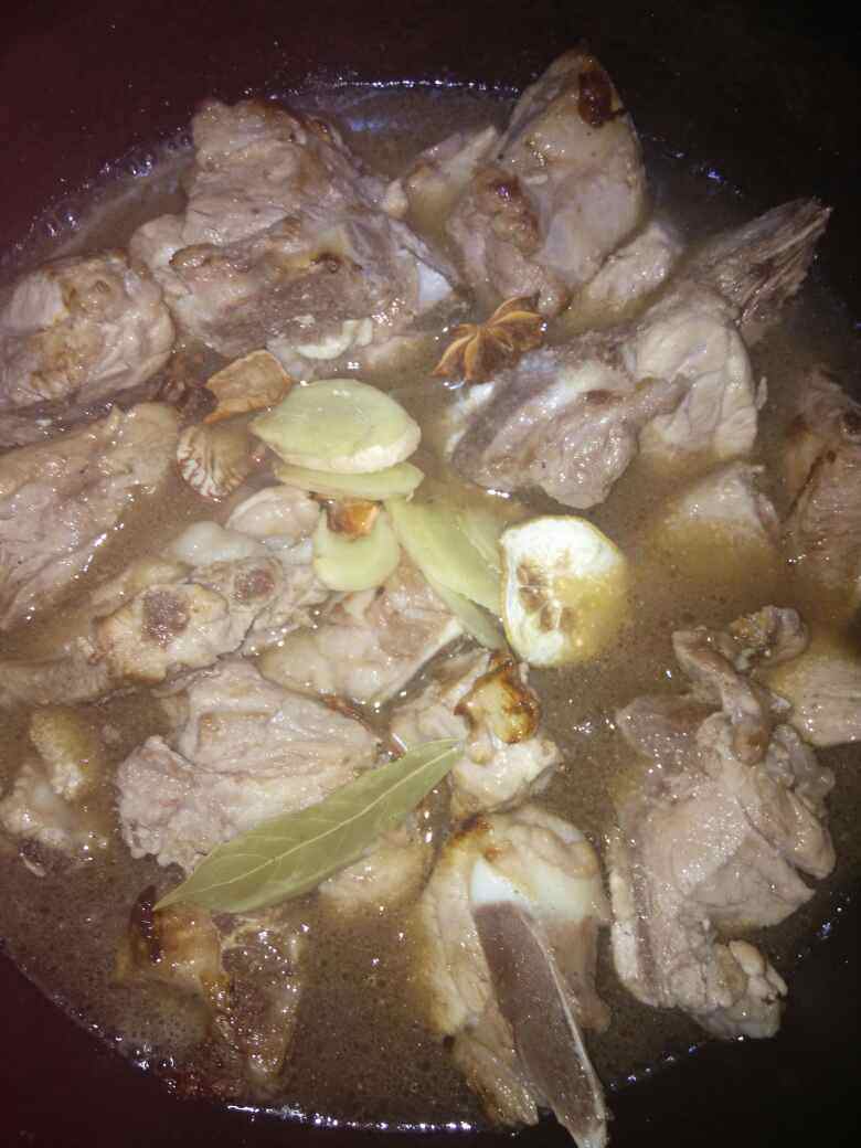 压力锅炖排骨的做法，味道好极了！