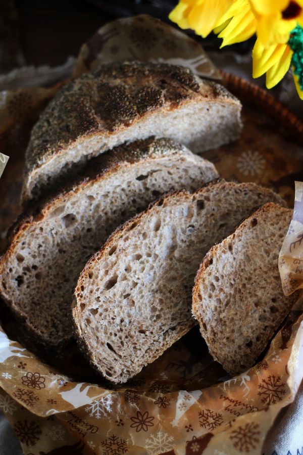 一次性发酵亚麻籽黑麦面包