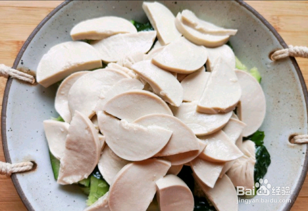 如何做出凉拌黄瓜素鸡？