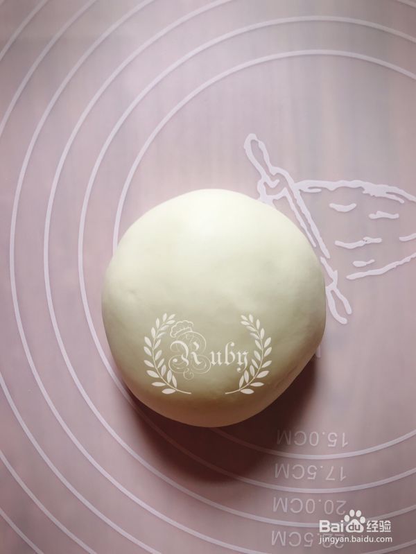 丑萌丑萌的三不像丑丑豆沙造型馒头