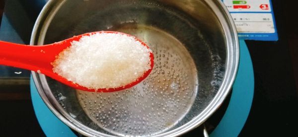 青柠百香果凉粉