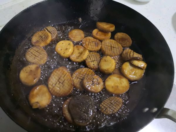 黑椒汁香煎杏鲍菇