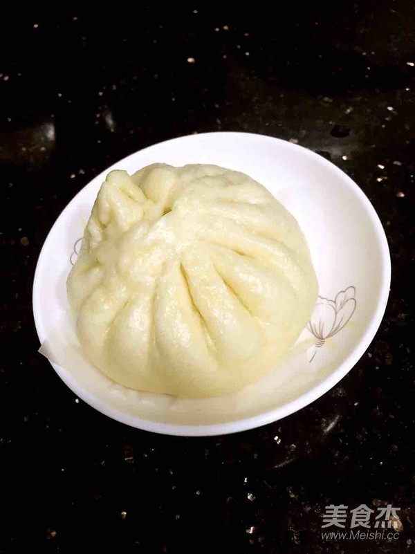 玉米肉香包的做法