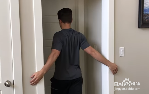 怎么解决驼背塌肩最有效方法