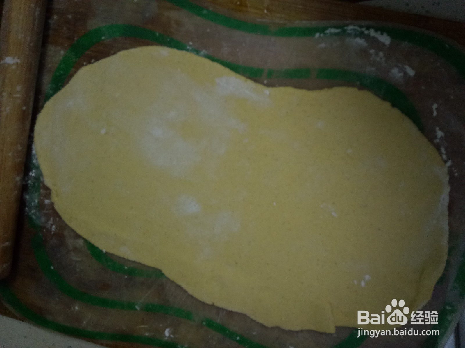 煎玉米面葡萄干饼