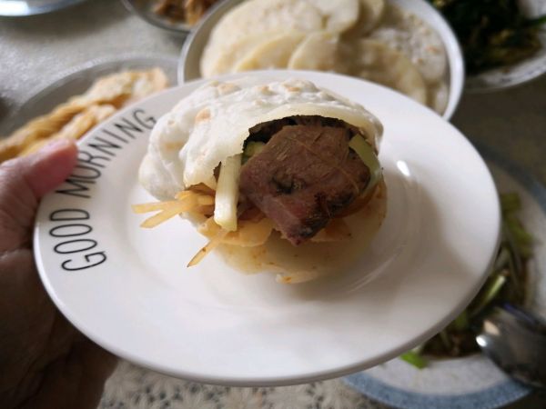 小巧精致口袋饼