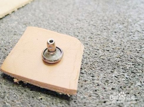 皮具铆钉如何安装