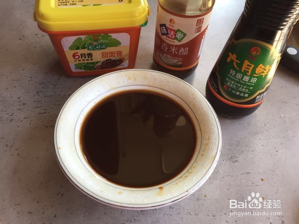 如何在家就能简单制作一份糖醋酱“排骨”呢