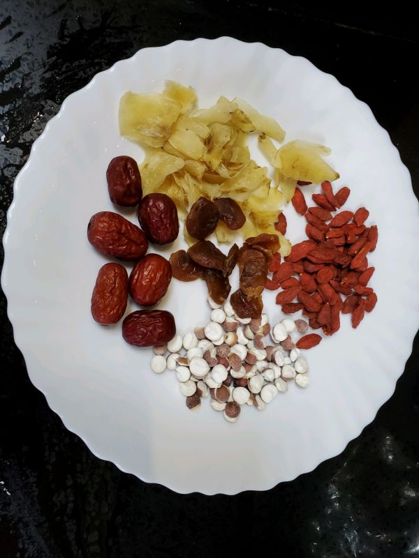 淮山枸杞骨头汤