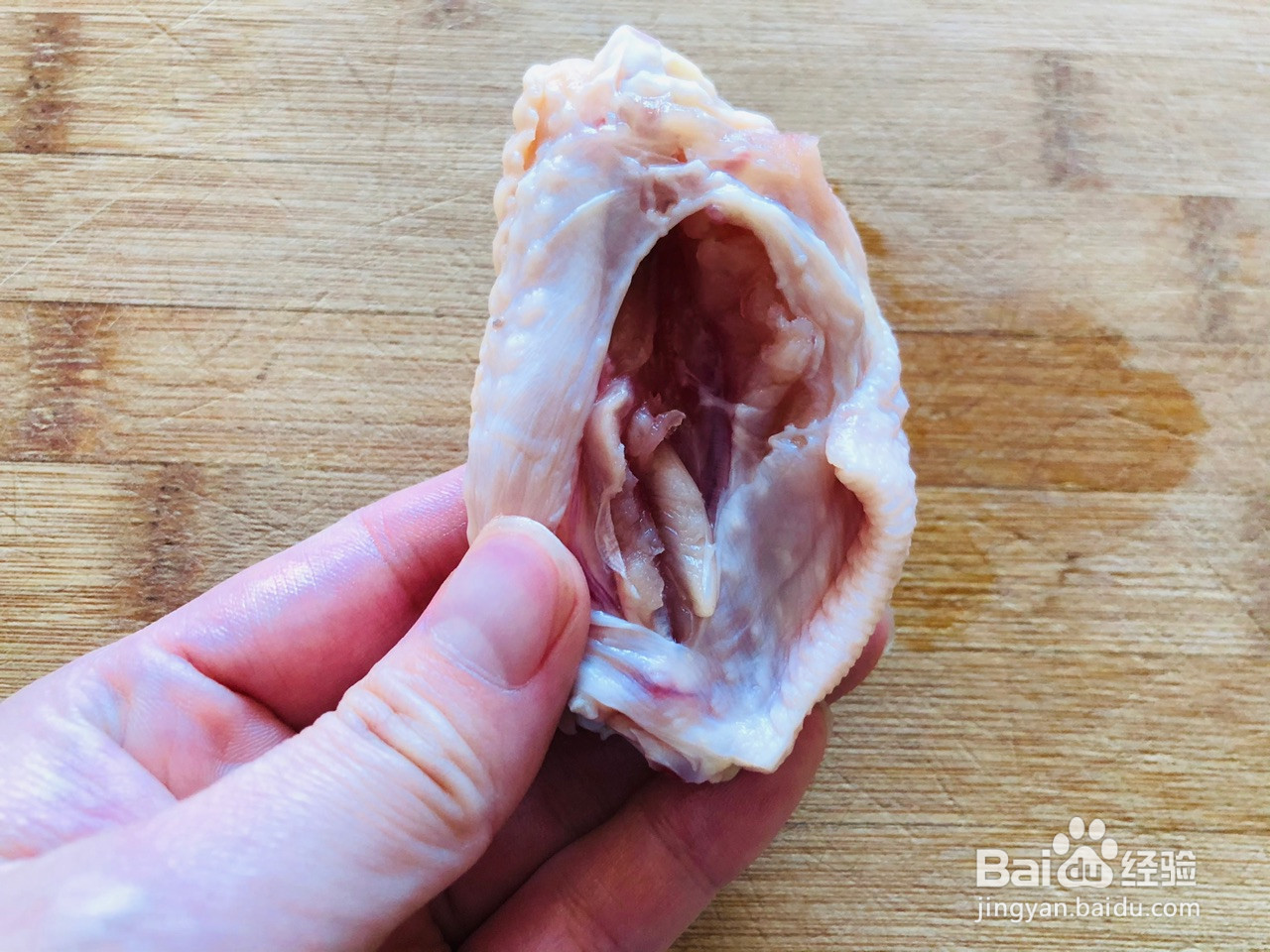 年夜饭快手菜美极焗鸡翅的做法