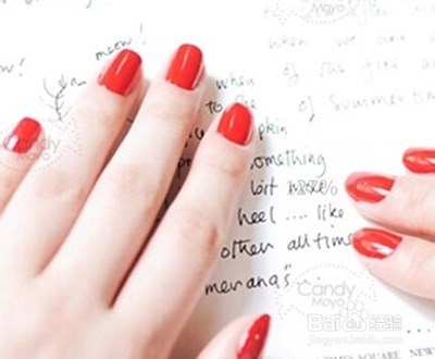 最新新娘美甲 简约时尚打造完美婚礼