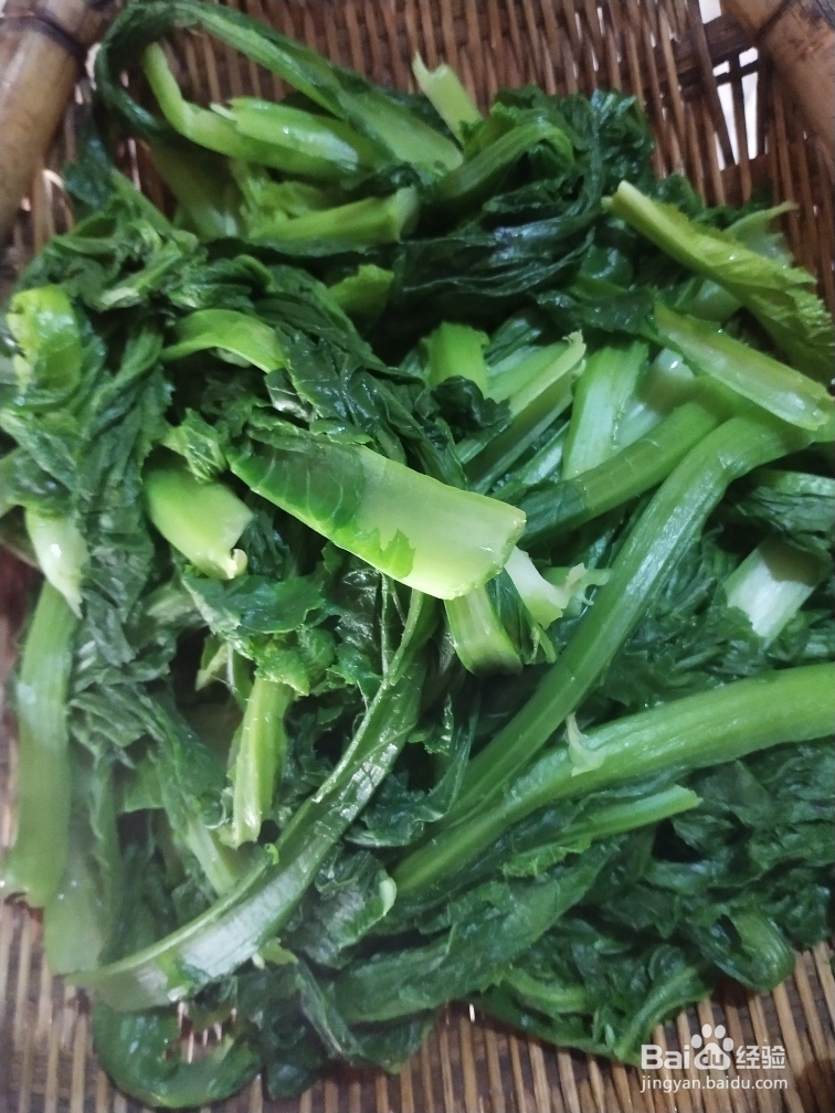 吃不胖的青菜腊肉干饭