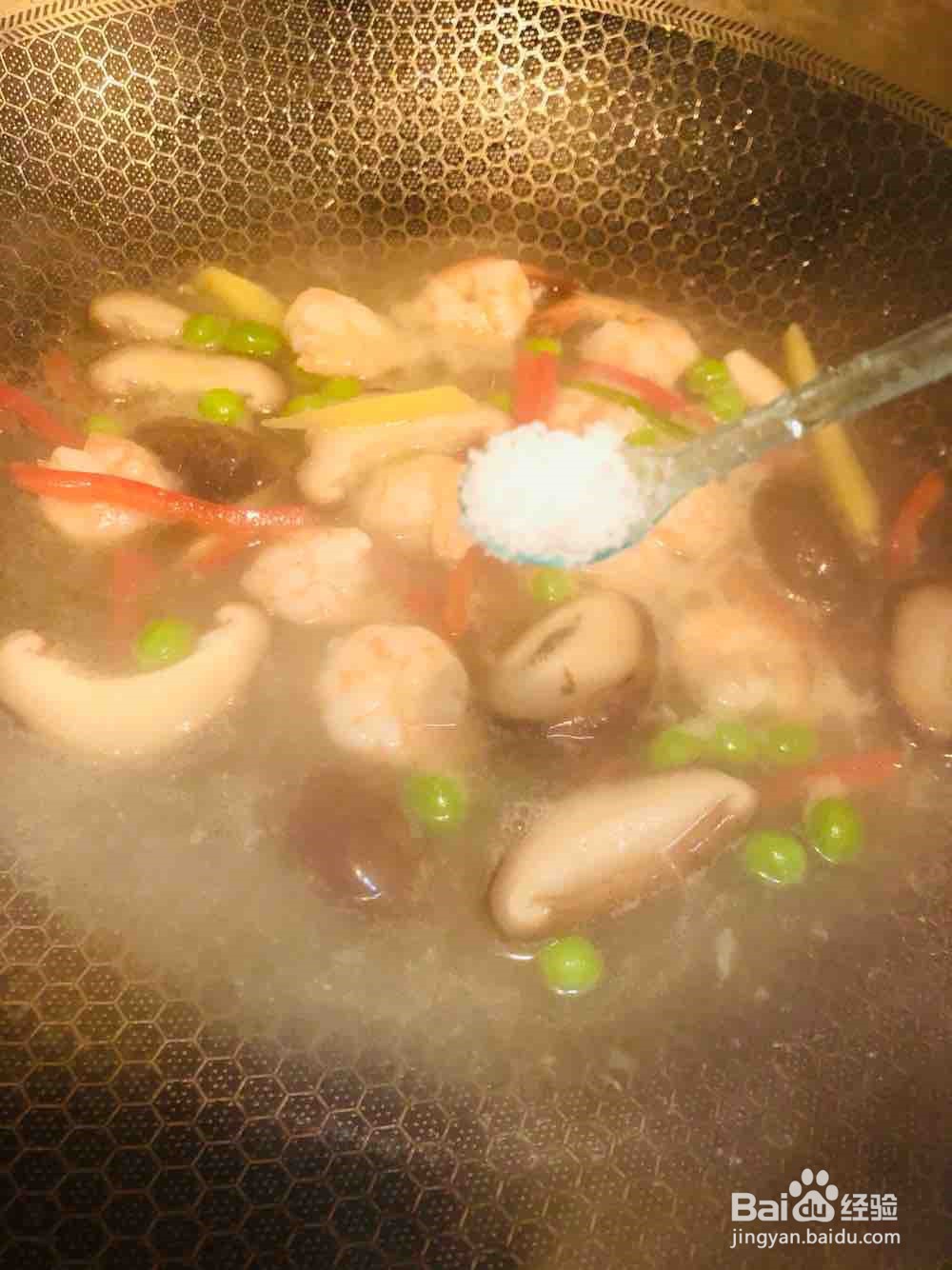 滑炒虾仁鱼片的做法