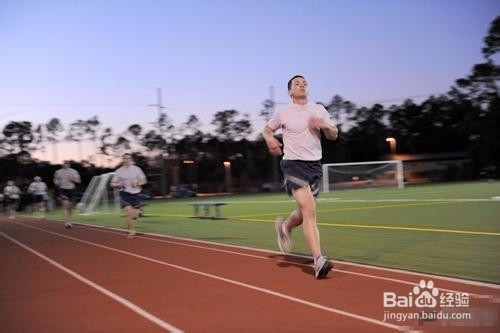 如何完成人生的第一个马拉松