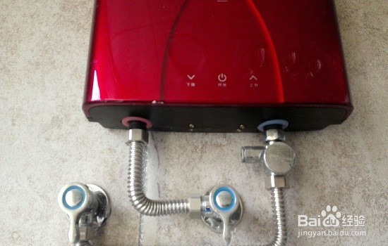 如何清洗电热水器，清洗电热水器需要怎么操作