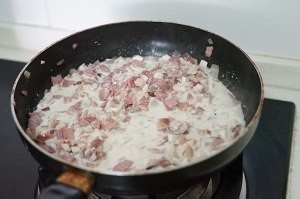 奶油蘑菇培根焗饭