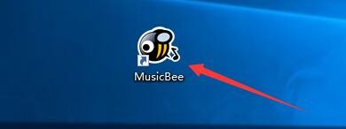 如何设置MusicBee显示启动界面