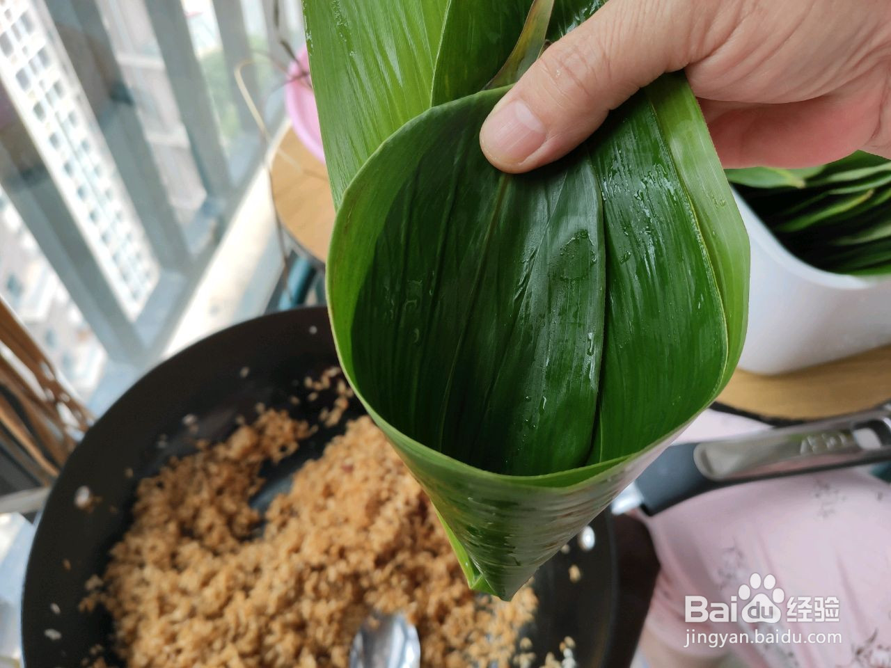 酱香香菇猪肉粽的做法
