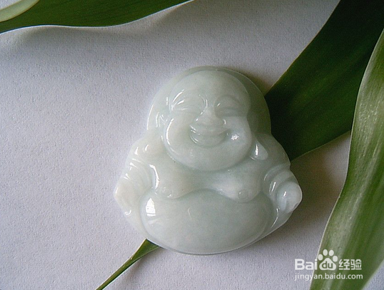 佩戴玉石的饰品是有讲究的
