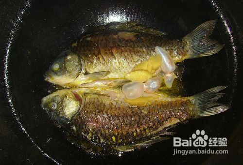 家常红烧鲫鱼的做法