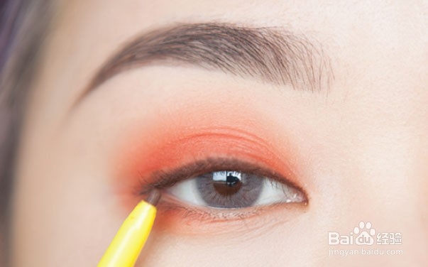 单色眼影的画法步骤图