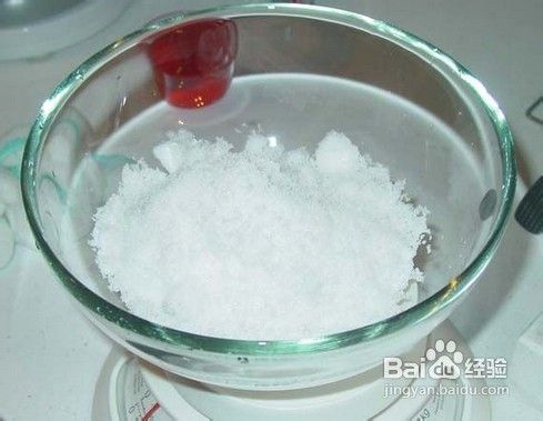 皮肤暗沉怎么办教你去角质的方法快速美白