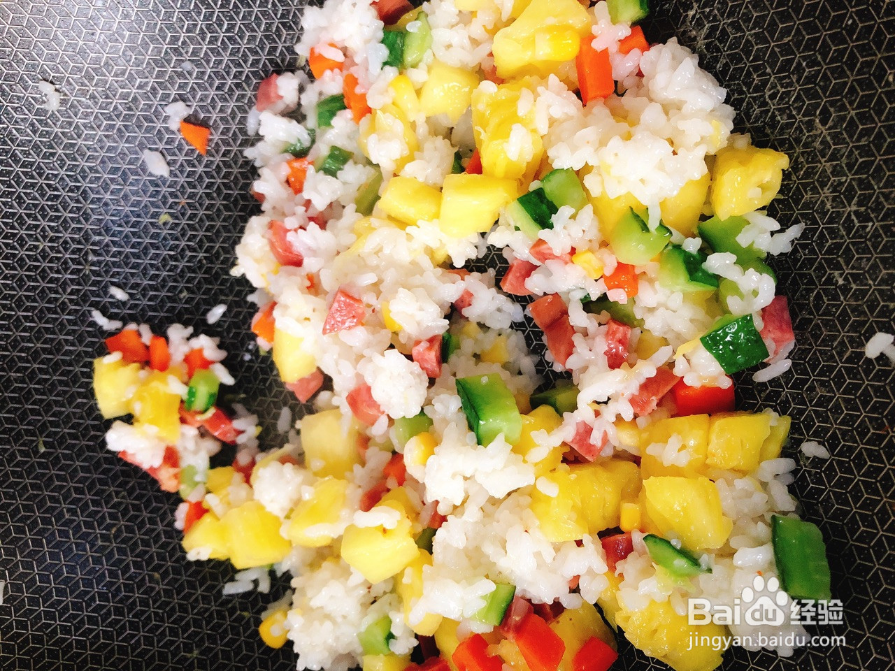 菠萝炒饭的做法