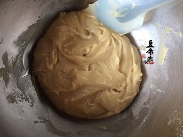 红糖枣泥豆沙月饼