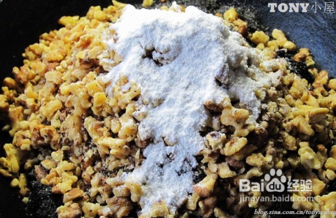 煮夫教你给家人做天然的营养品----芝麻核桃粉的制作