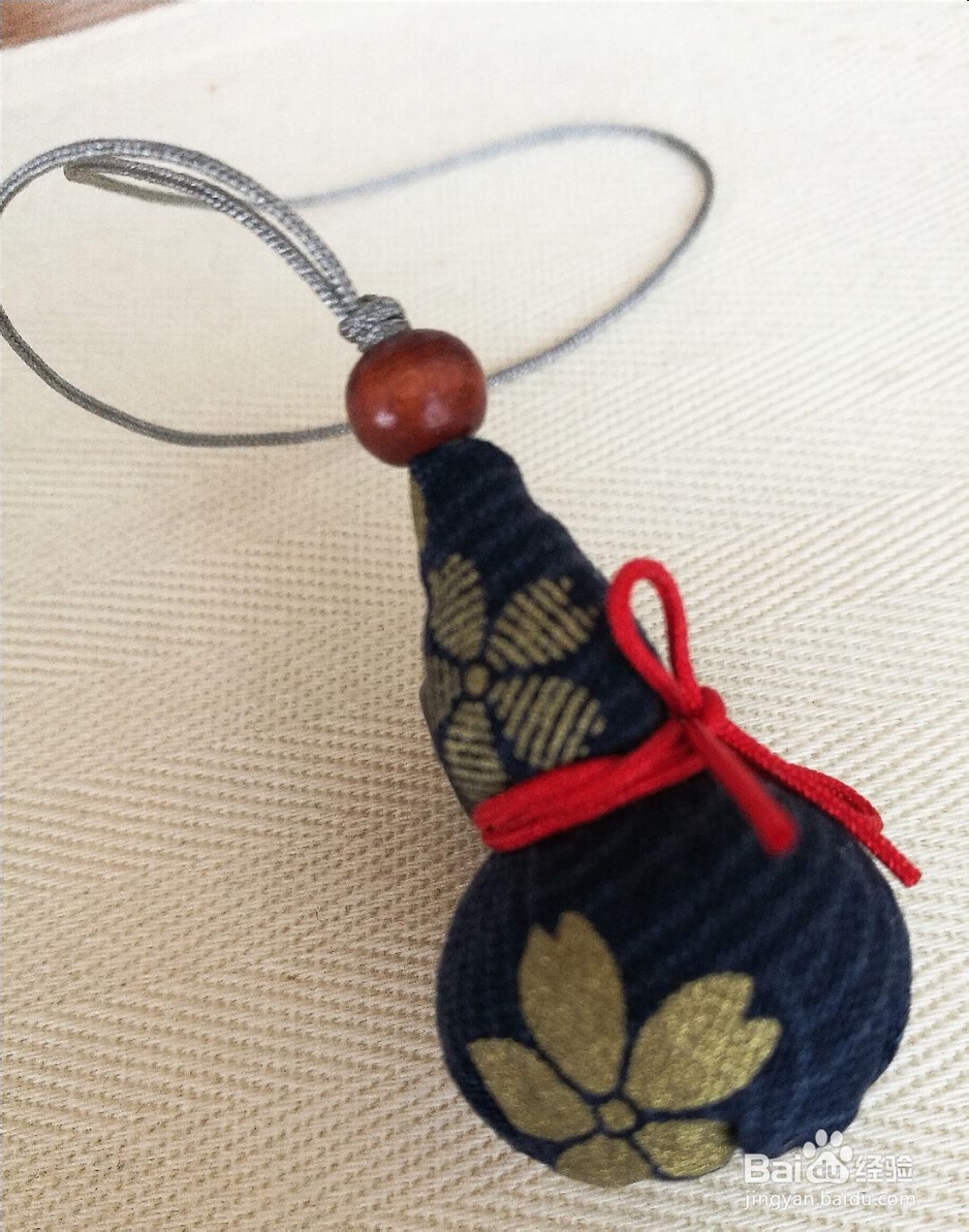 教你怎么制作小葫芦香包