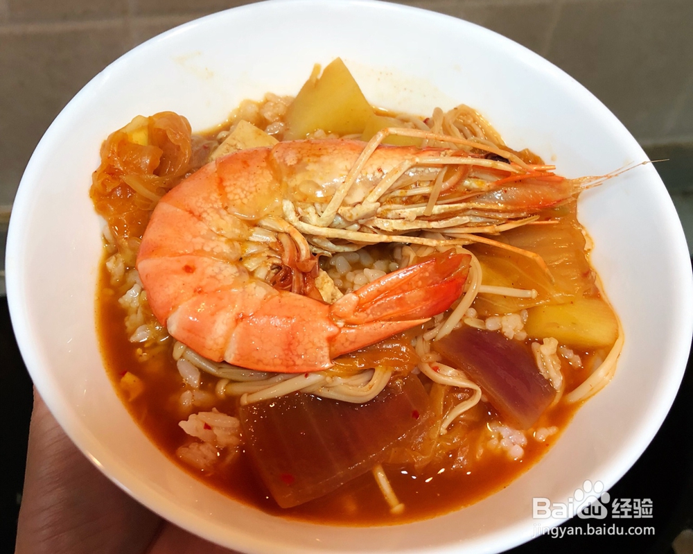 简单好吃的辣白菜泡菜汤