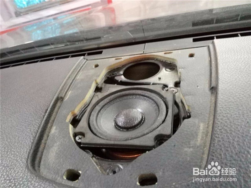 宝马旅行版530改装德国RS音响过程讲解（二）