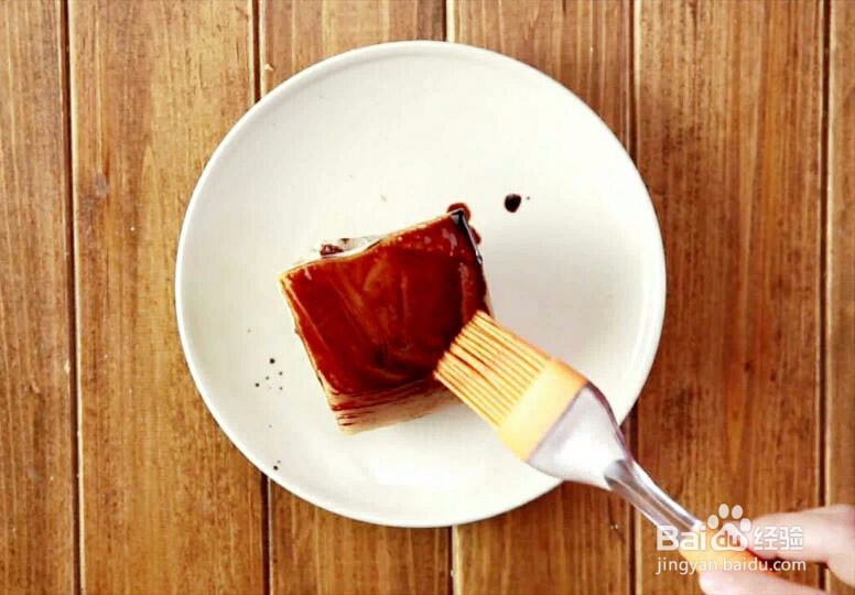 梅菜扣肉怎么做？家常做法详细教程