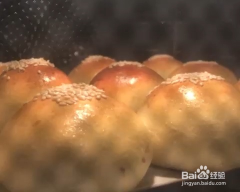 小孩子超喜欢的红豆馅豆渣餐包