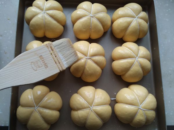 蜜豆南瓜小面包