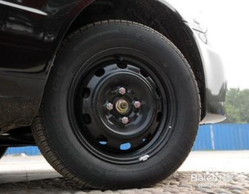 汽车钢轮划上搔怎么办