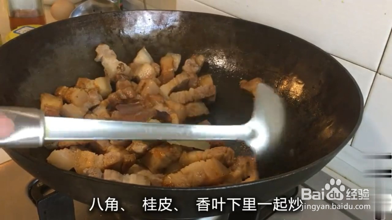 如何制作好吃的鹌鹑蛋红烧肉