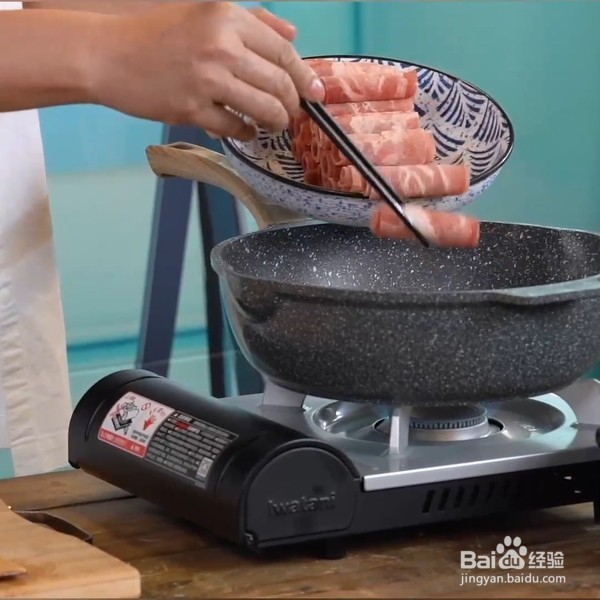 汤小调寿喜锅的做法