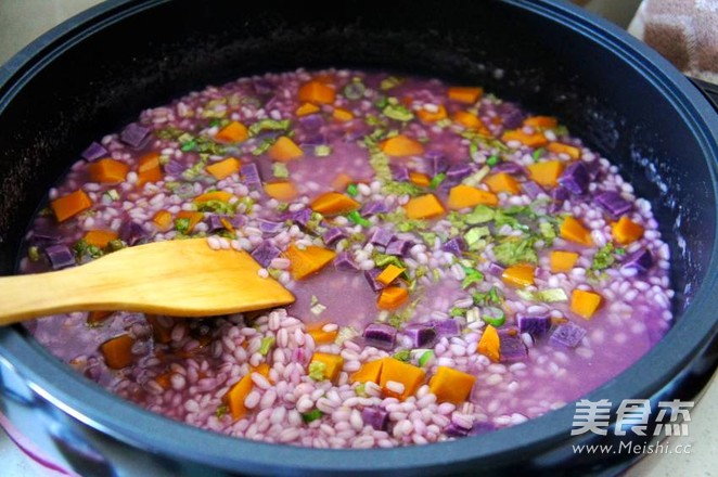 青稞米蔬菜粥