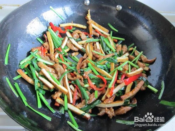 如何制作韭菜豆干炒羊肉
