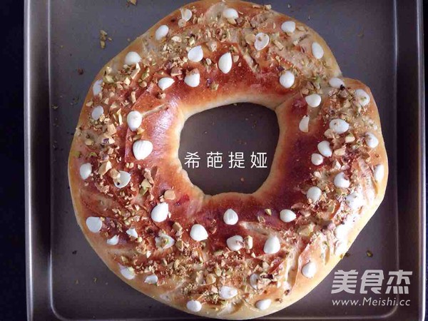 全麦肉松皇冠面包