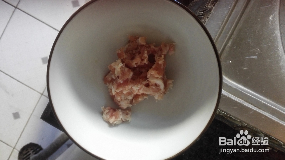 皮蛋瘦肉粥的简易做法