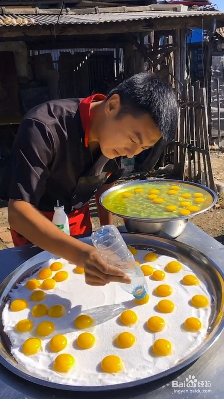 如何制作咸蛋黄？