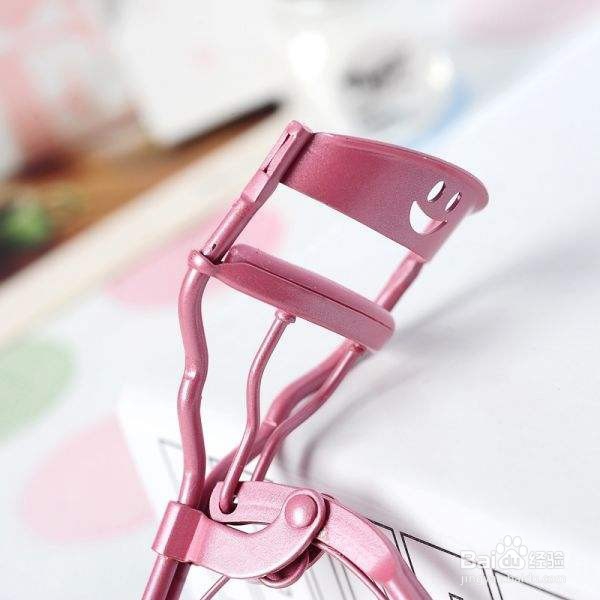 如何让初学者学会化妆?