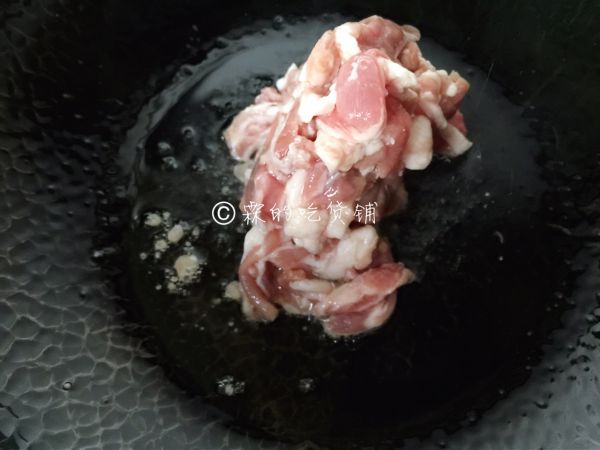 紫花菜炒五花肉