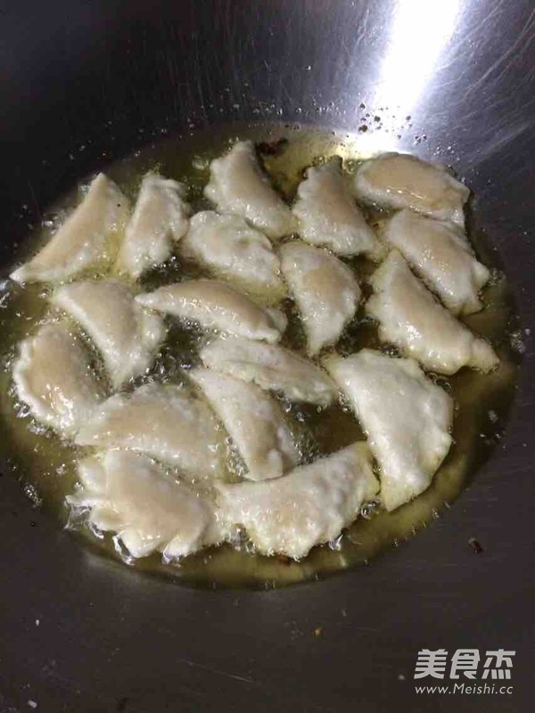 香酥饺子的做法