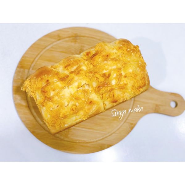 肉松火腿片咸吐司